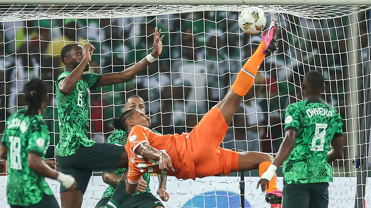 El delantero de Costa de Marfil Sébastien Haller durante el último partido de fútbol de la Copa Africana de Naciones (CAN) 2024 entre Costa de Marfil y Nigeria en el Estadio Olímpico Alassane Ouattara en Ebimpé, Abijan el 11 de febrero de 2024
- AFP/FRANCK FIFE