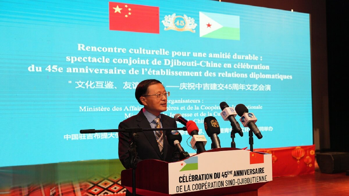 El muy influyente embajador chino en Yibuti, Hu Bin, gracias a cuya mediación Pekín ha presentado su propuesta de base espacial en África - PHOTO/Ambassade de Chine en Djibouti