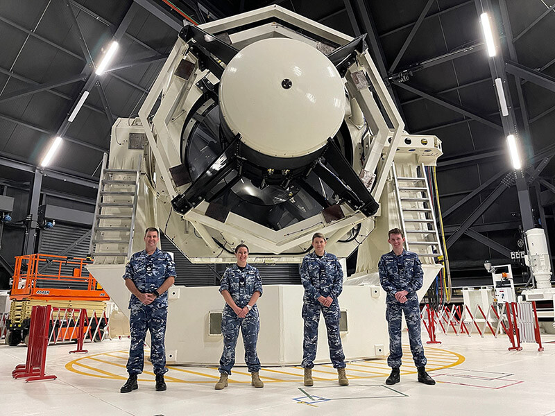 Telescopio de vigilancia espacial construido en Estados Unidos en servicio en la Real Fuerza Aérea Australiana para cubrir y supervisar los objetos que se divisan desde el hemisferio sur - PHOTO/USAF