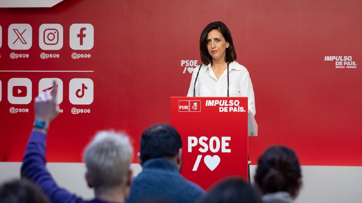 Eugenia Morago - Desde su tribuna en la calle Ferraz de Madrid, la nueva portavoz del PSOE, Esther Peña, defiende a capa y espada la constitucionalidad de las medidas que va a contener la Ley de Amnistía - PHOTO/PSOE