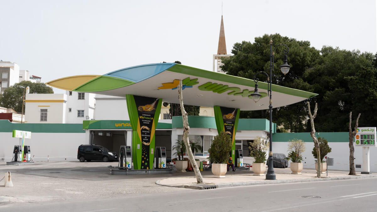 Gasolinera en Tánger <strong>- PHOTO/ATALAYAR</strong>