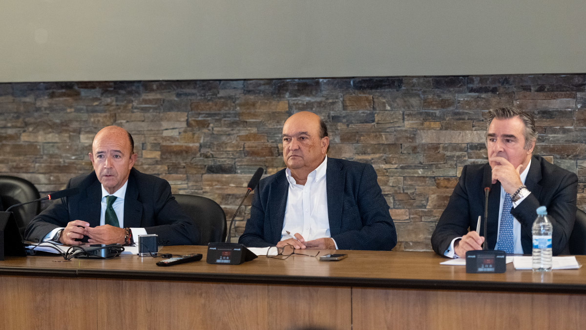 Manuel Lamela, Víctor García Nebreda y Miguel Sánchez Iniesta - PHOTO/ATALAYAR