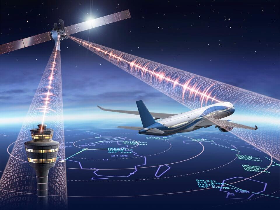Entre los retos que la AEE tiene que afrontar está su contribución a la gobernanza del espacio y a la gestión del tráfico y espacial - PHOTO/ESA