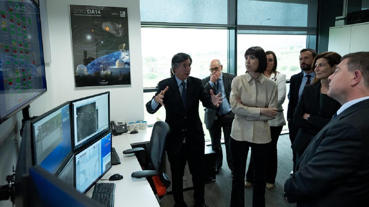 Con 35 años en la industria espacial y fundador junto con Miguel Belló de Deimos Space, Ismael López (centro) acaba de ser nombrado consejero delegado de Thales Alenia Space en España - PHOTO/MICIU-Alejandro Muñoz