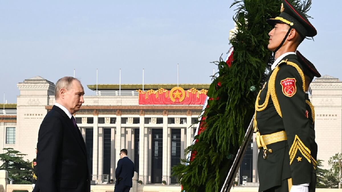 La celebración en Pekín y Harbin de los principales actos del 75º aniversario de las relaciones diplomáticas entre Rusia y China ha servido para reforzar su asociación estratégica y aligerar el ahogo que sufre la economía y la industria rusa - PHOTO/Kremlin