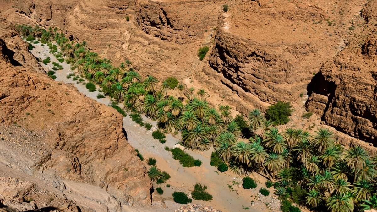 Pueblo de Igmir en el desfiladero de Ait Mansour, en la provincia de Tata, Marruecos - <a data-cke-saved-href="https://depositphotos.com/es/?/" href="https://depositphotos.com/es/?/">Depositphotos</a>