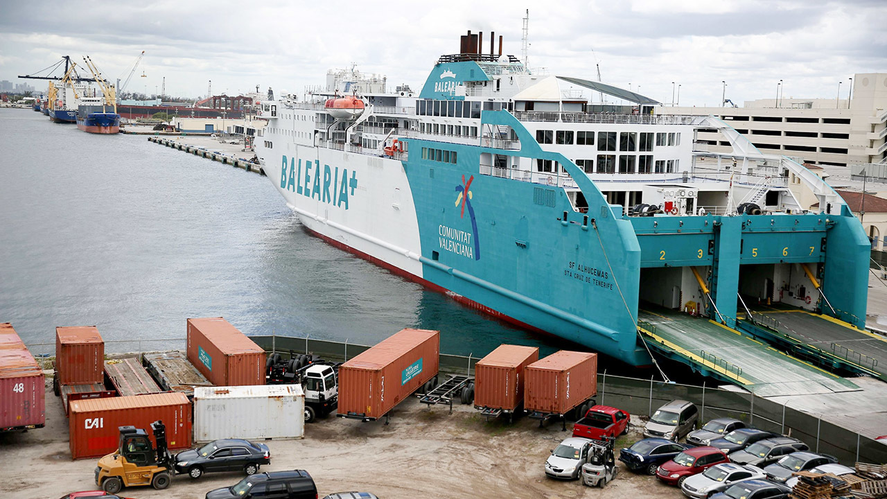 Ferry operado por Baleària - AFP/JOE RAEDLE