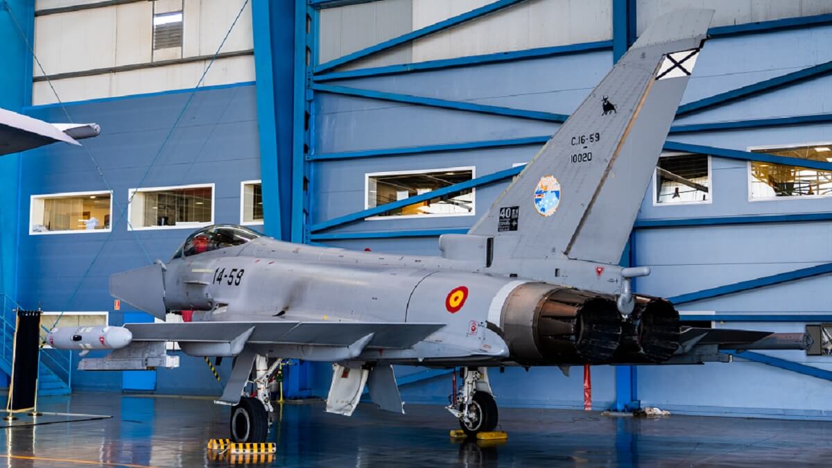 El Ejército del Aire y del Espacio aporta cuatro cazas Eurofighter, cuyos pilotos son en un primer momento del Ala 14 estacionada en Albacete y después del Ala 11 localizada en Morón - PHOTO/Airbus Defence