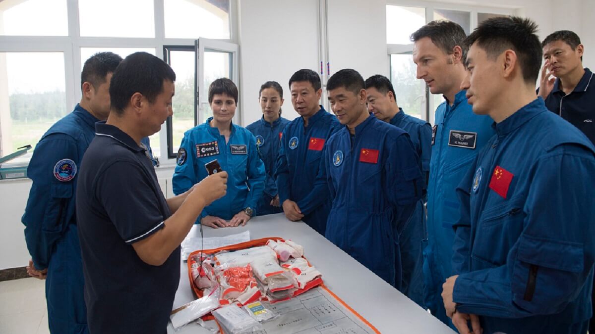 Aunque la italiana Samantha Cristoforetti y el alemán Matthias Maurer han efectuado intercambios con sus homólogos chinos, la Agencia Espacial Europea ha descartado enviar astronautas a la estación espacial Tiangong - PHOTO/ESA
