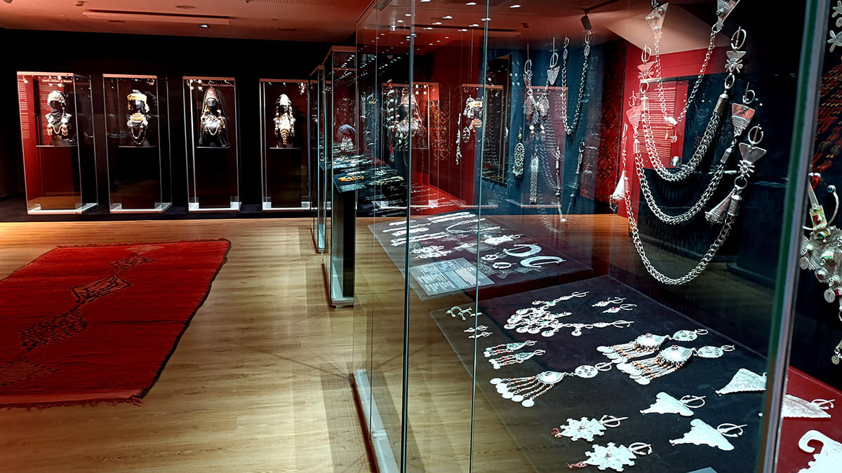 Exposión, Joyeria amazig, Identidad de los pueblos bereberes - FOTO/FUNDACIÓN EL LEGADO ANDALUSI