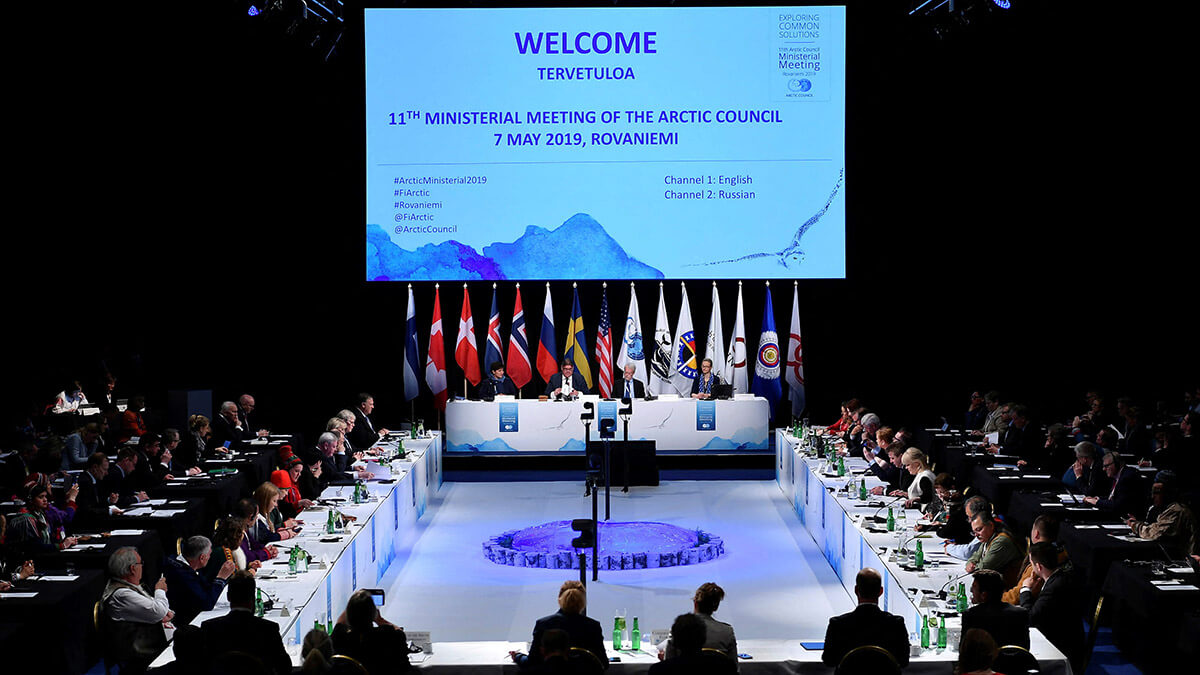 Ministros de Asuntos Exteriores asisten a la cumbre del Consejo Ártico en Lappi Areena en Rovaniemi, Finlandia, el 7 de mayo de 2019 - REUTERS/MANDEL NGAN