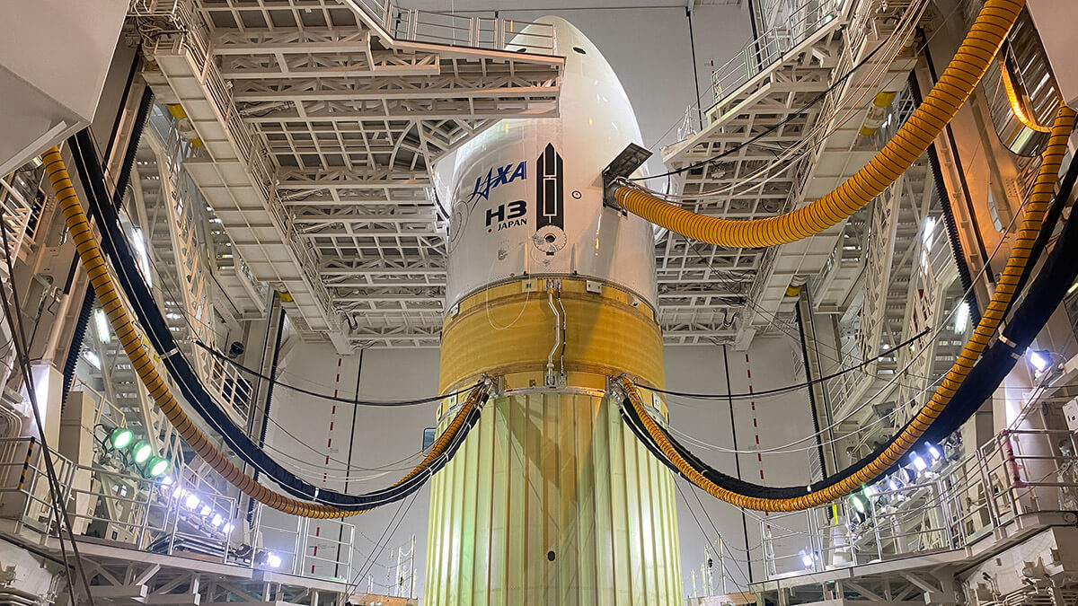 El nuevo cohete H3 desarrollado por Mitsubishi Heavy Industries para la Agencia espacial de Japón (JAXA) incorpora adaptadores de carga de Airbus de Getafe para los satélites a bordo. El próximo vuelo está previsto en breve - PHOTO/JAXA