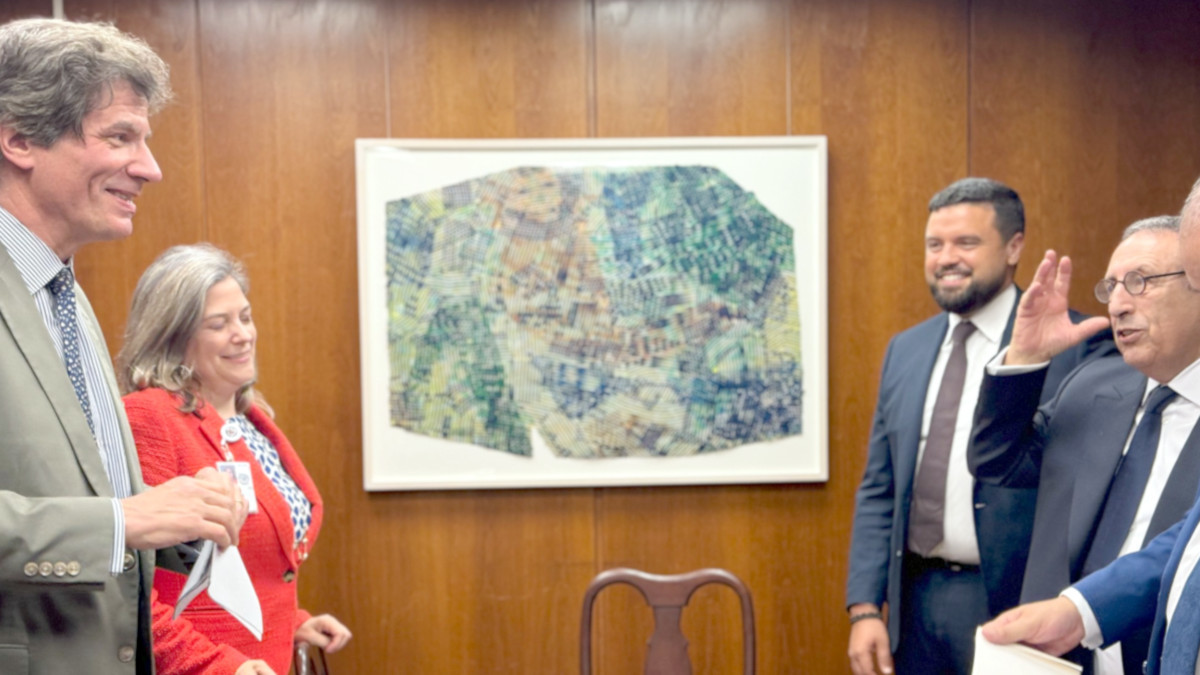Delegaciones de Estados Unidos (izda.) y Marruecos (dcha.) durante las negociaciones de la renovación del Tratado de Libre Comercio <strong>- PHOTO/X/@State_E</strong>