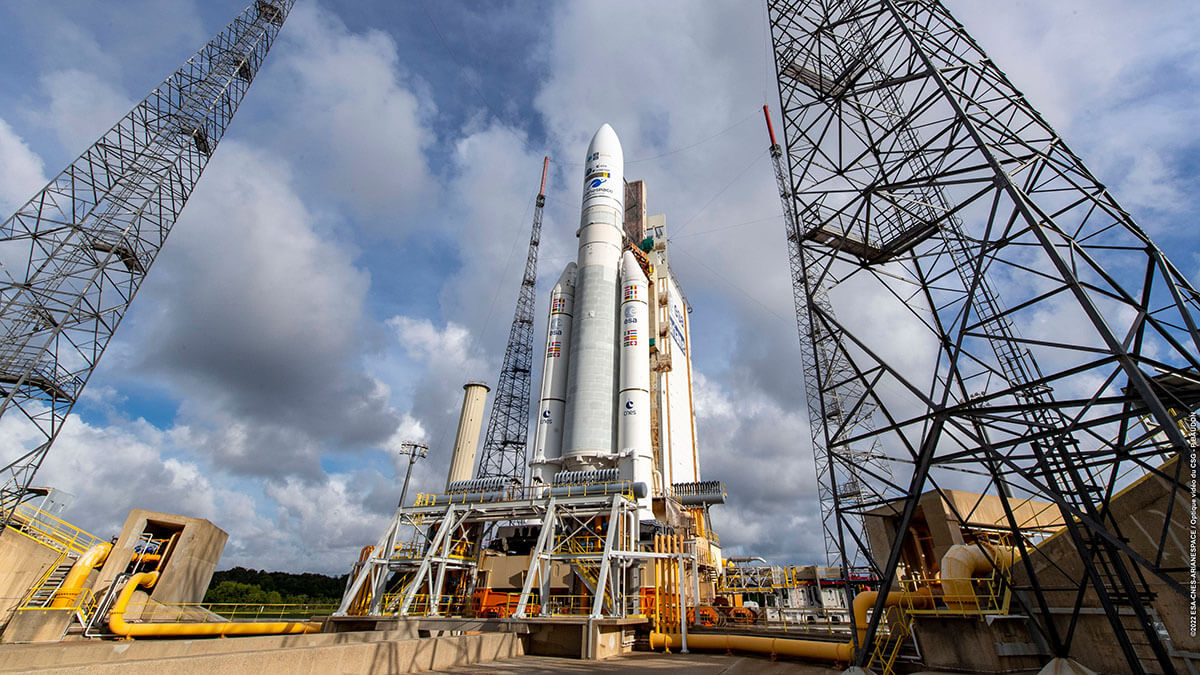 Pese a que su primer vuelo el 4 de junio de 1996 el Ariane 5 que cumplido con excelencia su papel en más de 110 misiones - PHOTO/ESA-CNES-Arianespace-P.Baudon