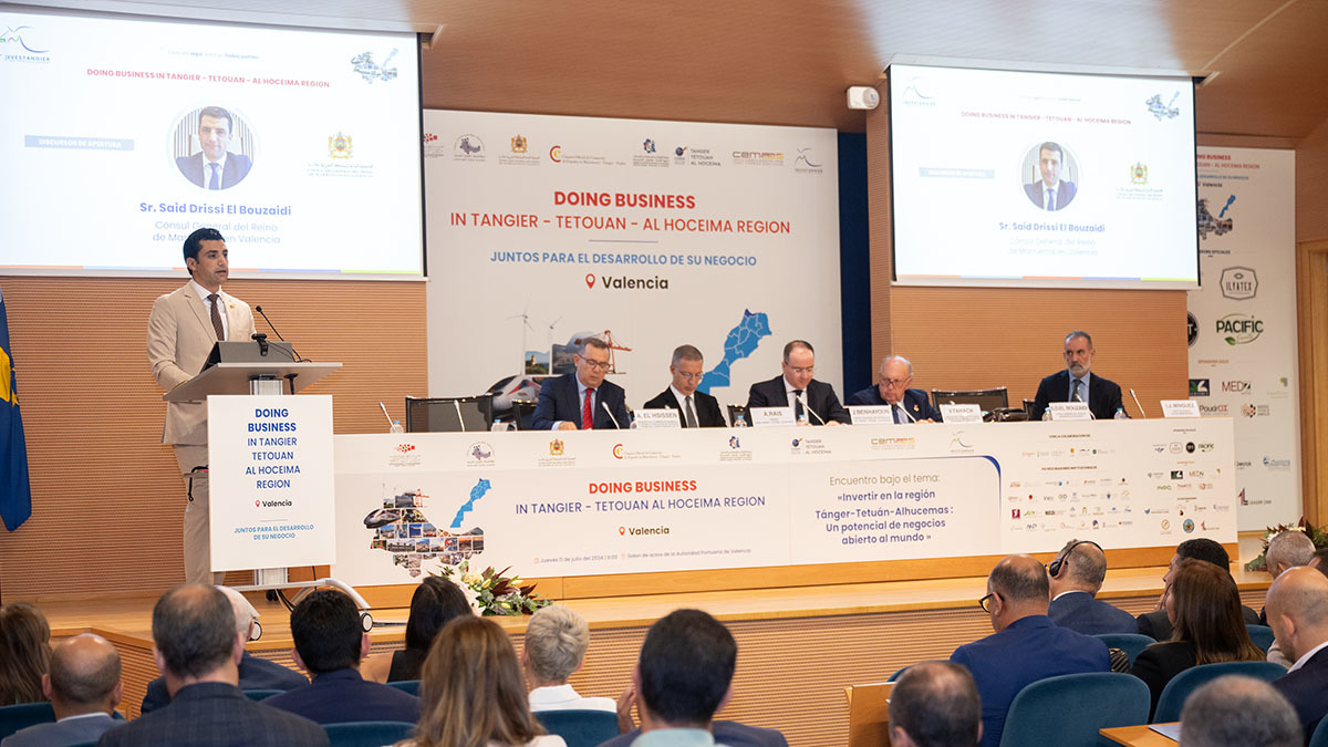 <p>Said Drissi El Bouzaidi durante su participación en el “Doing Business in Tangier-Tetouan-Al Hoceima Region”, celebrado en la Autoridad Portuaria de la ciudad valenciana - PHOTO/ATALAYAR</p>
