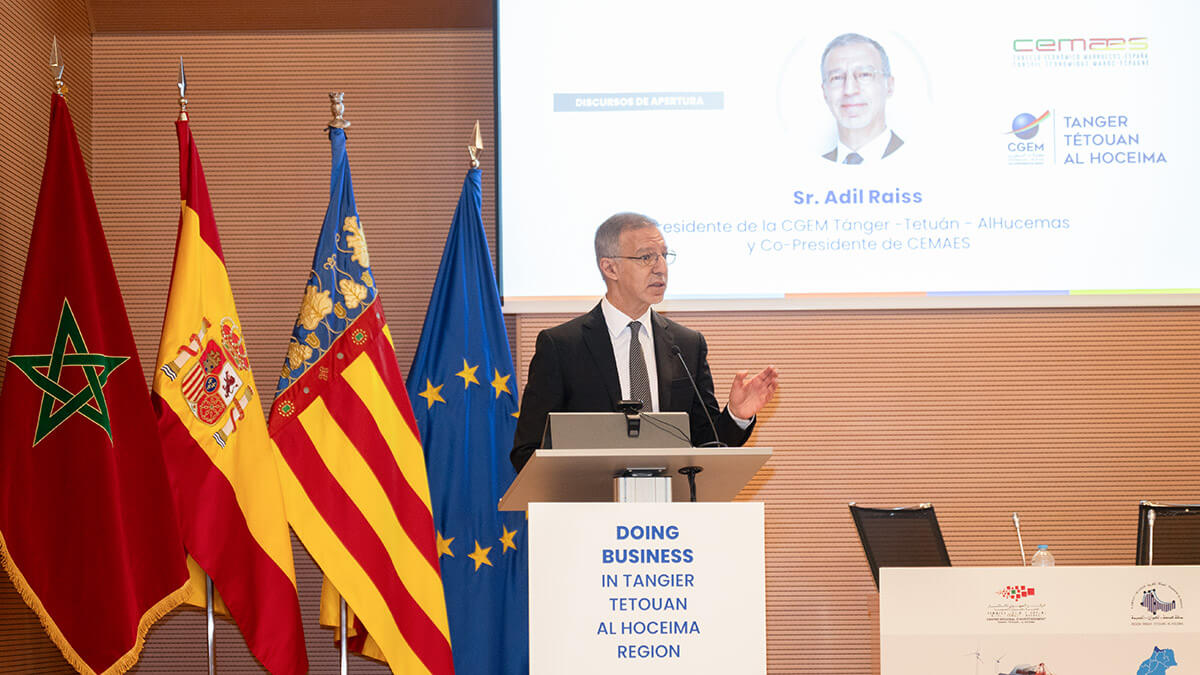 <p>Adil Rais,en su intervención en el “Doing Business in Tangier-Tetouan-Al Hoceima Region” celebrado en Valencia - PHOTO/ATALAYAR</p>
