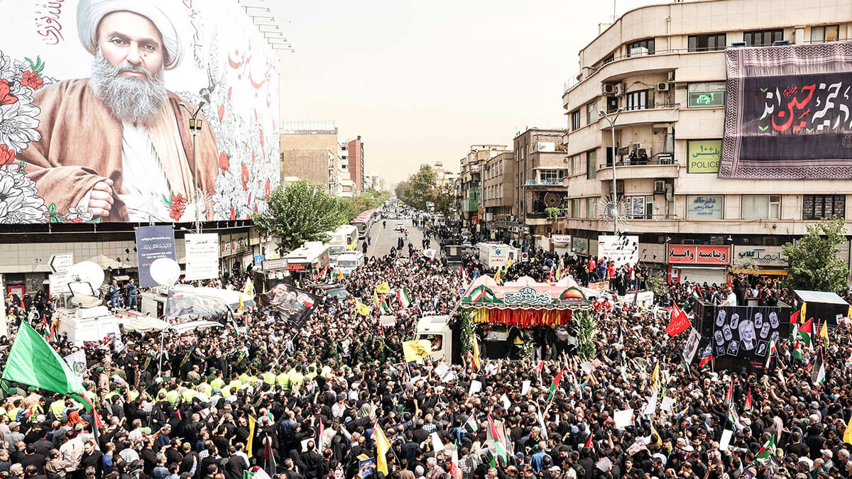 Procesión fúnebre del lider de Hamás, Ismail Haniyeh y su guardaespaldas Wasim Abu Shaaban, en Teherán, Irán, el 1 de agosto de 2024 - WANA/MAJID ASGARIPOUR via REUTERS