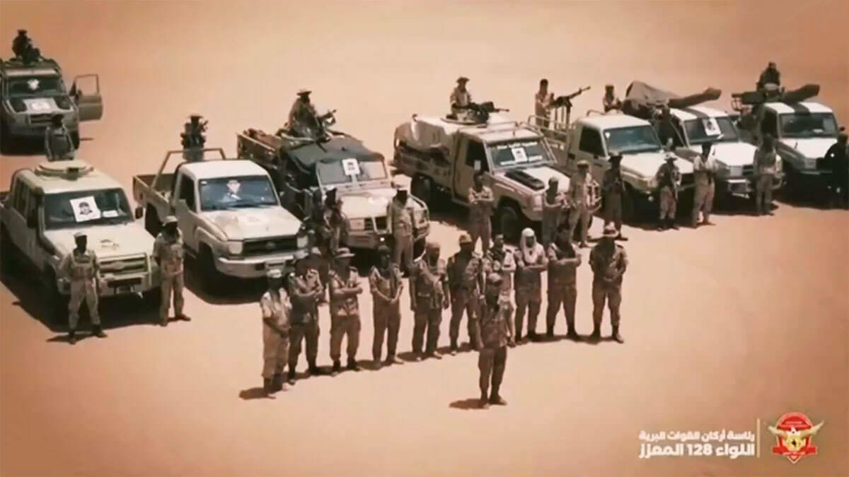El Ejército libio liderado por el mariscal de campo Khalifa Haftar extiende el control total sobre su franja fronteriza con Argelia con las patrullas de la “128ª Brigada Reforzada” - PHOTO/REDES SOCIALES
