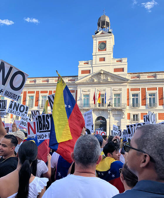 Manifestación en Madrid contra la dictadura de Venezuela - PHOTO/ANTONIO REGALADO
