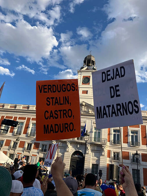 Manifestación en Madrid contra la dictadura de Venezuela - PHOTO/ANTONIO REGALADO