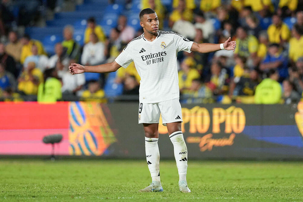 <p>El delantero francés del Real Madrid Kylian Mbappé durante el partido entre la UD Las Palmas y el Real Madrid CF en el estadio de Gran Canaria en Las Palmas de Gran Canaria el 29 de agosto de 2024 - AFP/ CESAR MANSO</p>
