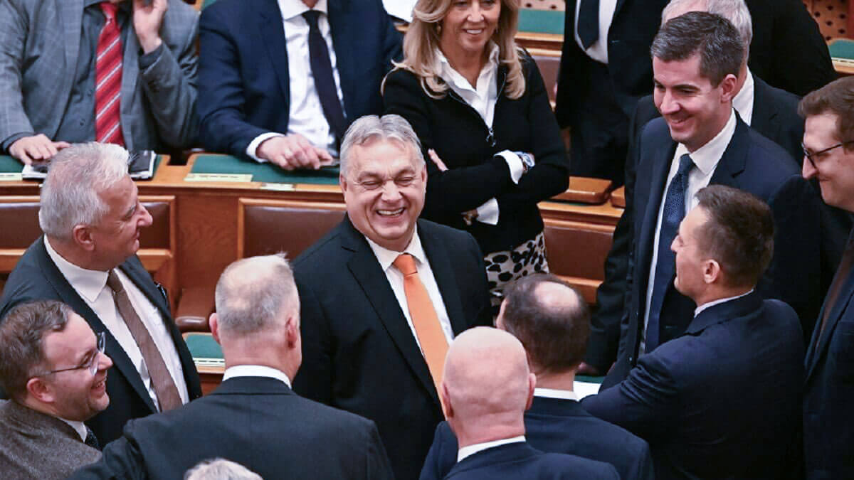Víktor Orbán desarrolla una política para expandir el potencial de su sector espacial y reforzar el papel internacional de Hungría. En imagen, el primer ministro en el Parlamento de Budapest en febrero de 2024 - PHOTO/Attila Kisbenedek-AFP