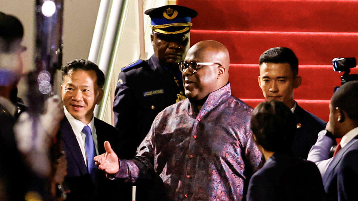 El presidente de la República Democrática del Congo, Félix Tshisekedi, llega al Aeropuerto Internacional de Pekín, antes de la Cumbre de 2024 del Foro de Cooperación China-África (FOCAC) en Pekín, China, el 1 de septiembre de 2024 - REUTERS/ REUTERS/TINGSHU WANG
