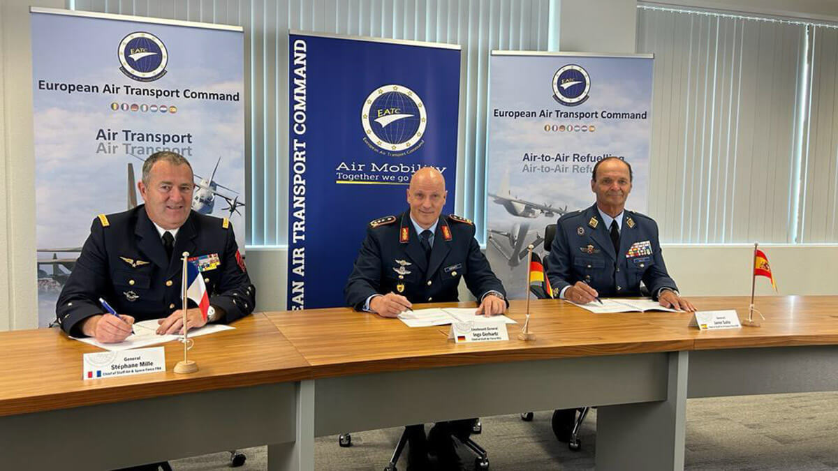 La activación de Pacific Skies 2024 dio comienzo el 4 de septiembre de 2023, cuando los jefes de Estado Mayor de las Fuerzas Aéreas de Francia, Alemania y España (general Javier Salto), firmaron el acuerdo de cooperación - PHOTO/Team Luftwaffe