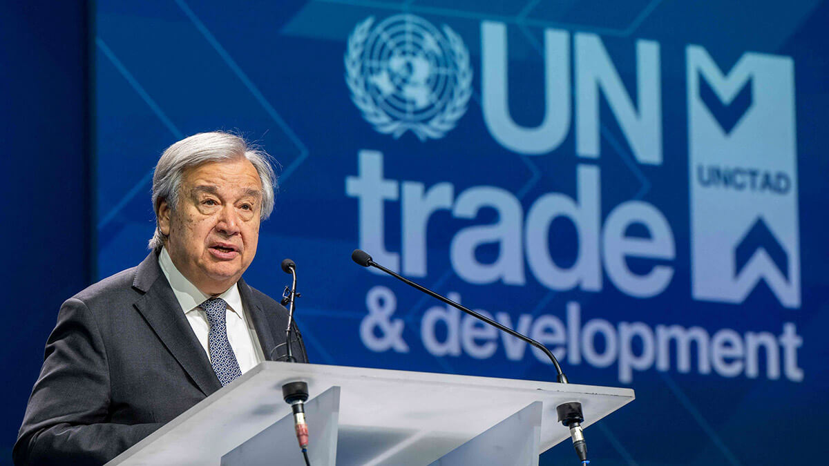 El Secretario General de la ONU, Antonio Guterres, habla durante una ceremonia que conmemora los 60 años de la Conferencia de las Naciones Unidas sobre Comercio y Desarrollo (UNCTAD) en la sede europea de las Naciones Unidas en Ginebra el 12 de junio de 2024 - AFP/ MARTIAL TREZZINI