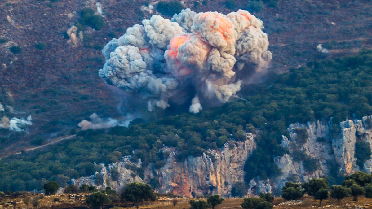 Ataque aéreo israelí en Marjayoun, cerca de la frontera entre Líbano e Israel, el 23 de septiembre de 2024 - AFP/RABIH DAHER