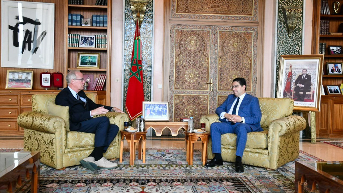 Nasser Bourita, ministro de Asuntos Exteriores de Marruecos, y Jerry Morin, senador de Estados Unidos reunidos en Rabat, Marruecos - PHOTO/REDES SOCIALES