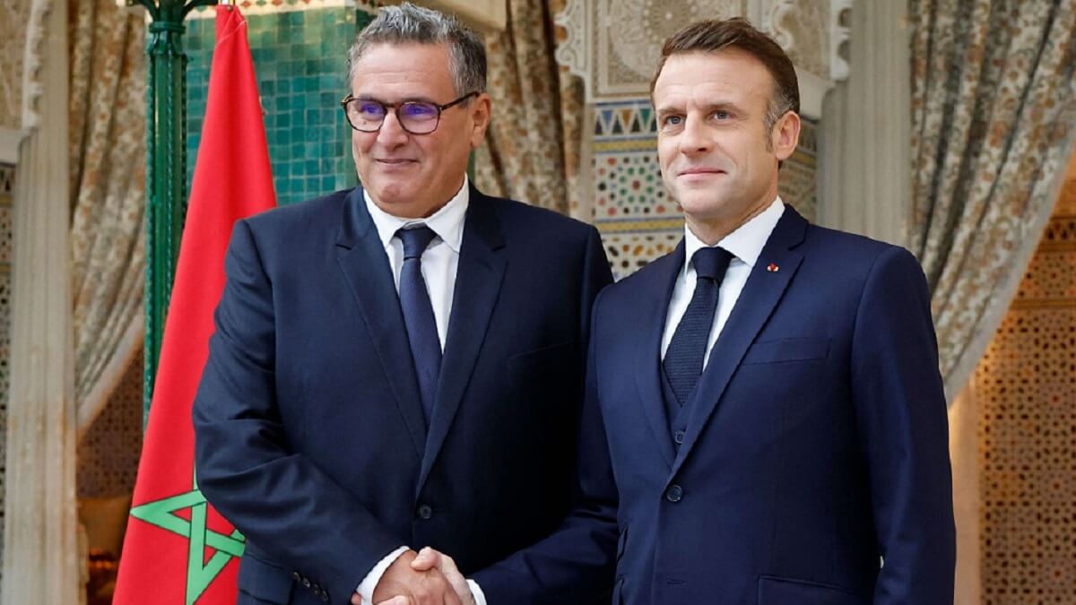 Aziz Akhannouch, primer ministro de Marruecos, y Emmanuel Macron, presidente de Francia - PHOTO/POOL/AFP/LUDOVIC MARIN