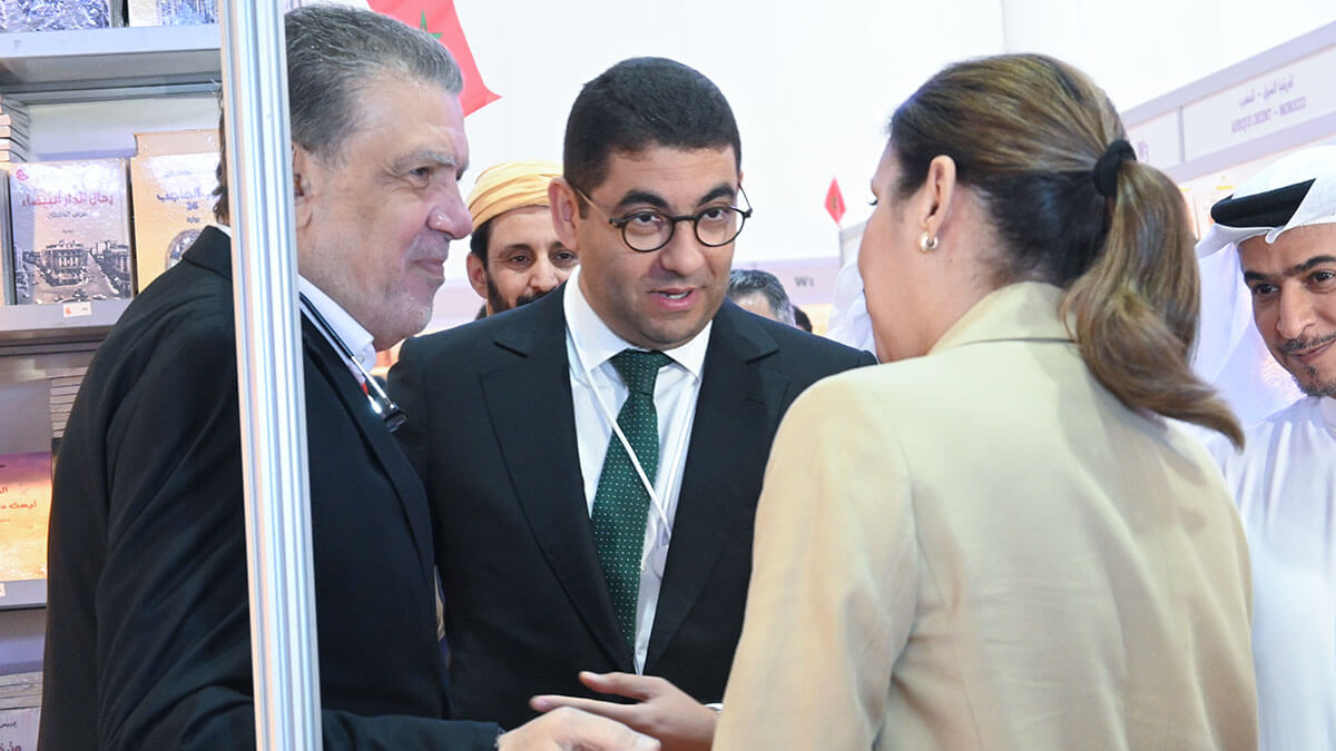 El ministro de Juventud, Cultura y Comunicación visitó y saludó a los distintos editores marroquíes que participan en la SIBF - PHOTO/ANTONIA CORTÉS