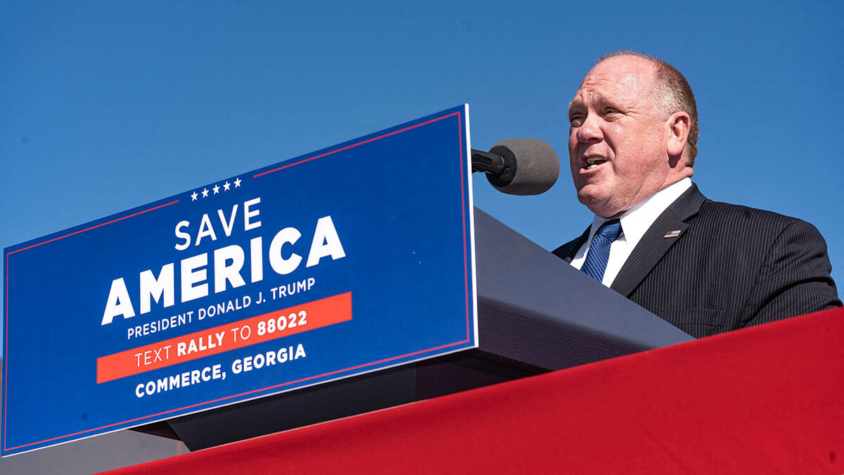 <p>Tom Homan, “Zar de la frontera”, encargado de la aplicación de las leyes de deportaciones del Servicio de Inmigración y Control de Aduanas - AFP/ MEGAN VARNER</p>