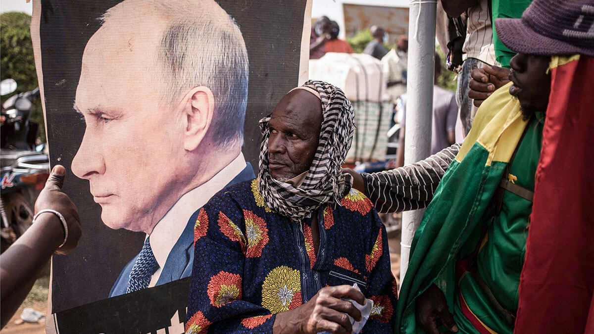 Desde la retirada del ejército francés de Mali, el Grupo Wagner de Rusia lo ha sustituido como blanco de la propaganda yihadista, según los expertos, y los extremistas se aprovechan de las afirmaciones de que sus mercenarios han cometido atrocidades contra los civiles - AFP/ FLORENT VERGNE