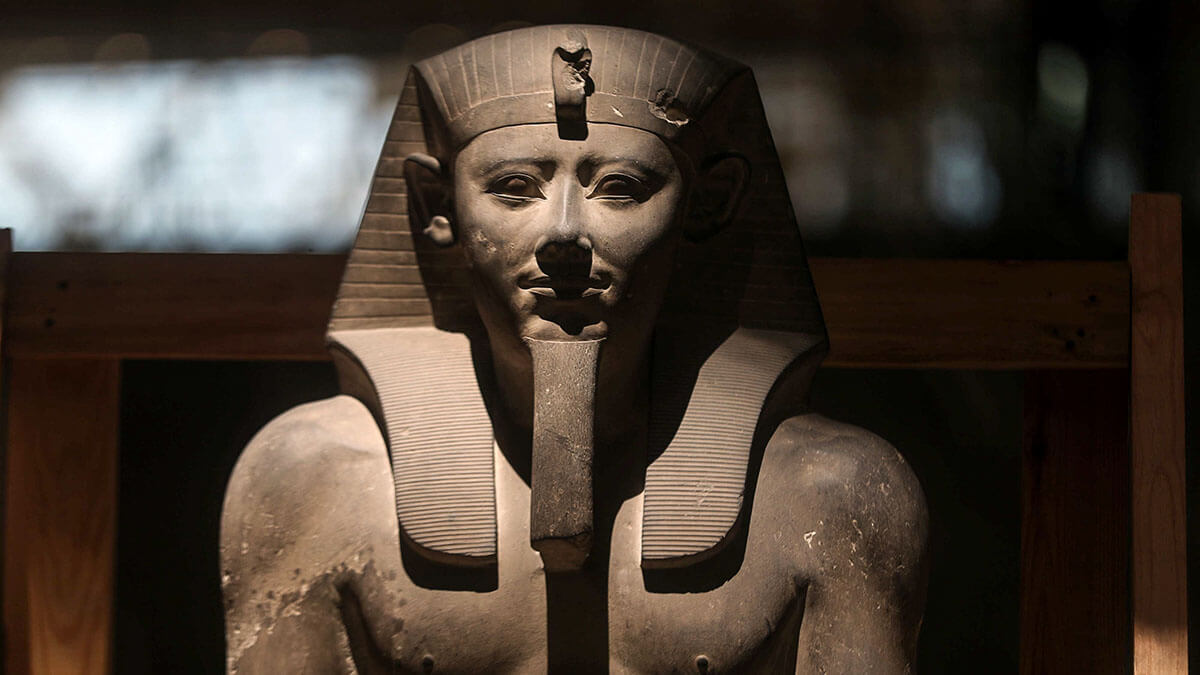 Estatua de Ramsés II en el nuevo Gran Museo Egipcio - REUTERS/ MOHAMED ABD EL GHANY
