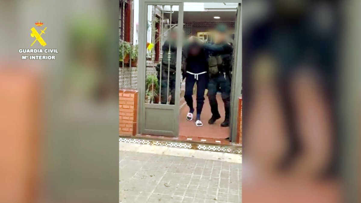 <p>Detención de propagandistas del terrorismo yihadista en España - PHOTO/MINISTERIO DEL INTERIOR</p>