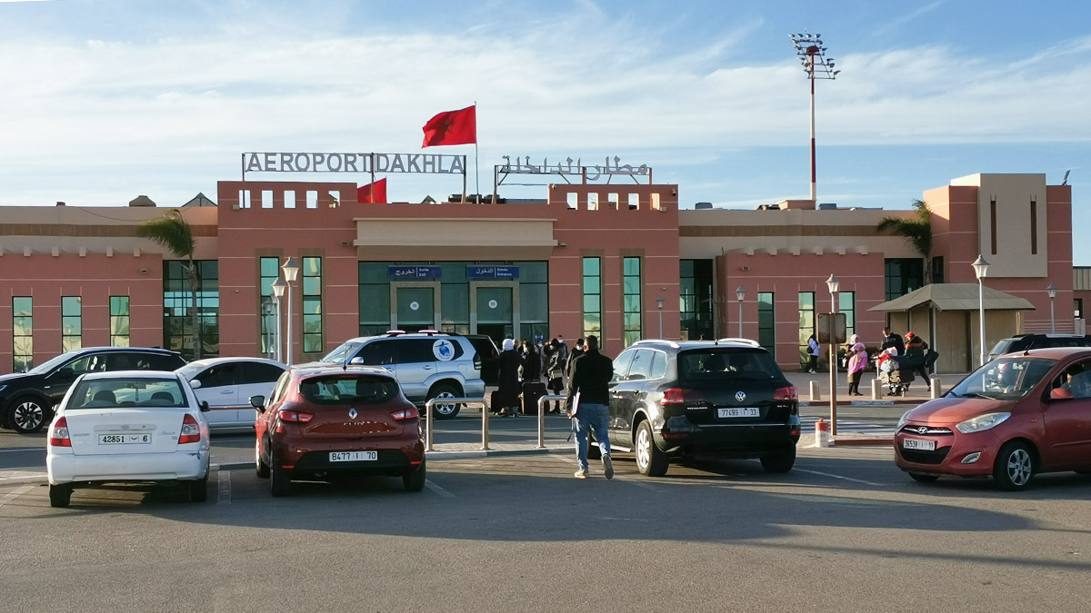 Entrada principal al aeropuerto de Dajla, Marruecos - ATALAYAR/GUILLERMO LÓPEZ
