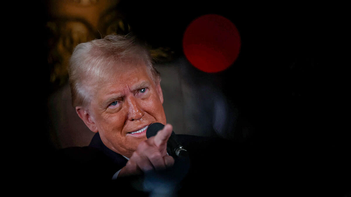 <p>El presidente electo de Estados Unidos, Donald Trump, en Mar-a-Lago en Palm Beach, Florida, Estados Unidos, el 7 de enero de 2025 - REUTERS/CARLOS BERRIA </p>