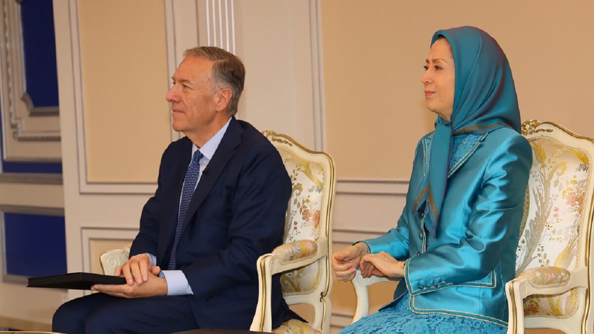 Mike Pompeo y Maryam Rajavi