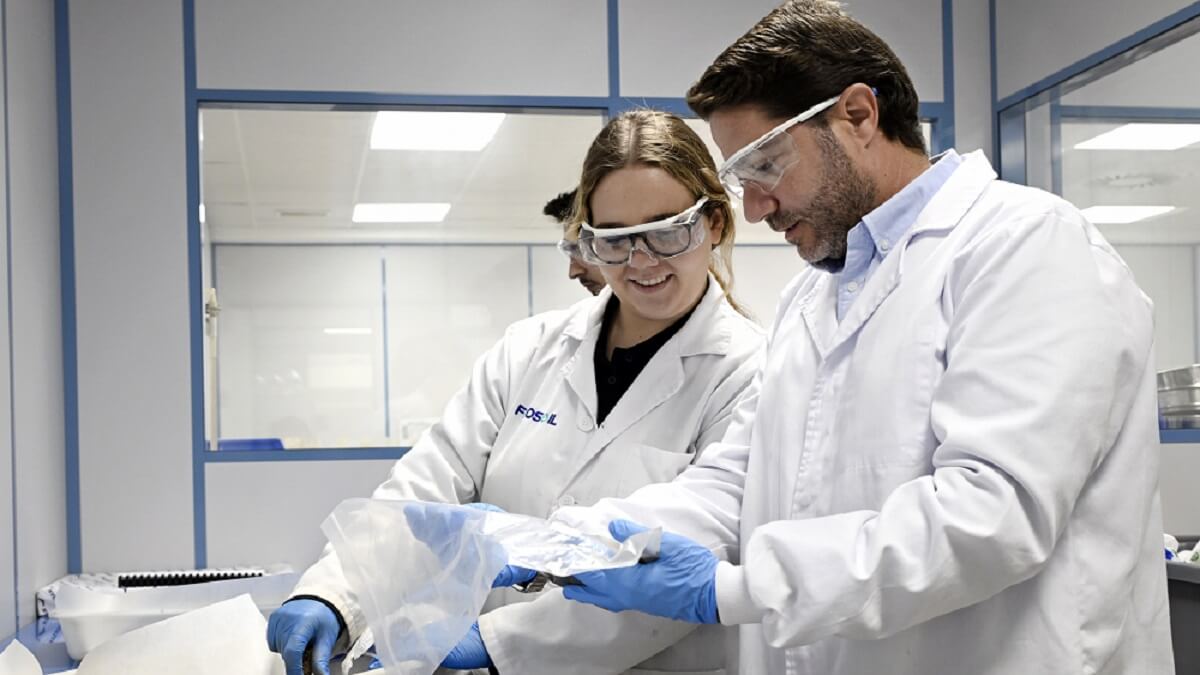 Belén es una joven con discapacidad que ha encontrado trabajo con Incorpora - © Juanchi López. Fundación ”la Caixa”