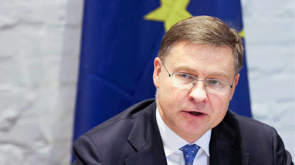 <p>Valdis Dombrovskis, comisario europeo de Economía y Productividad - REUTERS/ JOHANNA GERON</p>