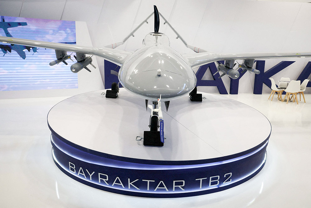 <p>Dron Bayraktar TB2 - REUTERS/ KACPER PEMPEL</p>