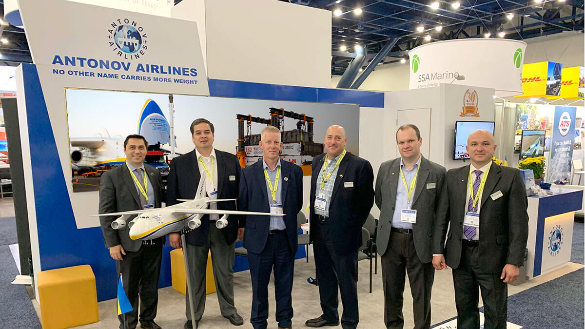 El stand de la compañía ucraniana Antonov Airlines es uno de las habituales en las ferias, salones y exposiciones dedicadas al mundo del transporte intermodal de cargas - PHOTO/Antonov Airlines