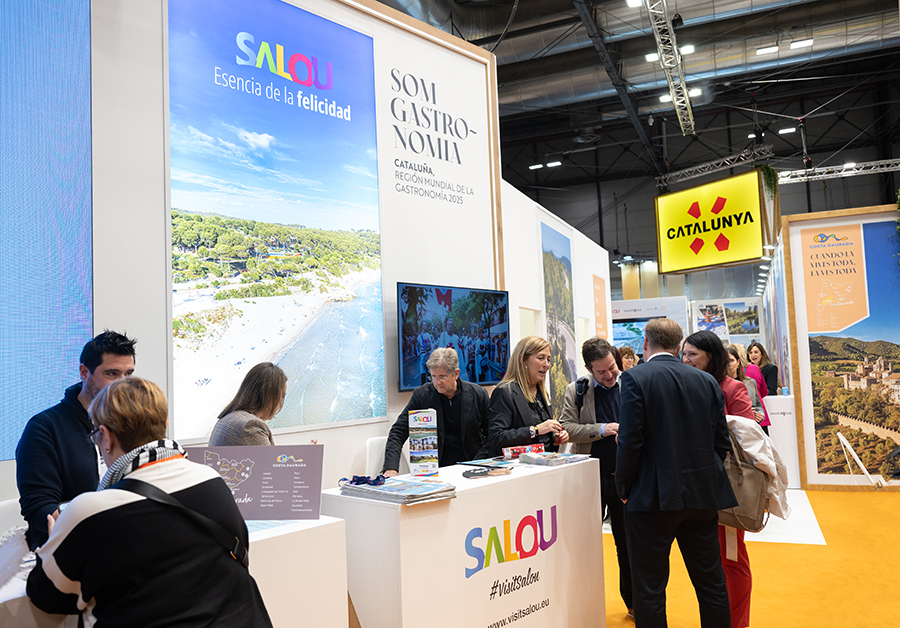 Imagen del stand de Salou en FITUR 2025 - ATALAYAR/GUILLERMO LÓPEZ