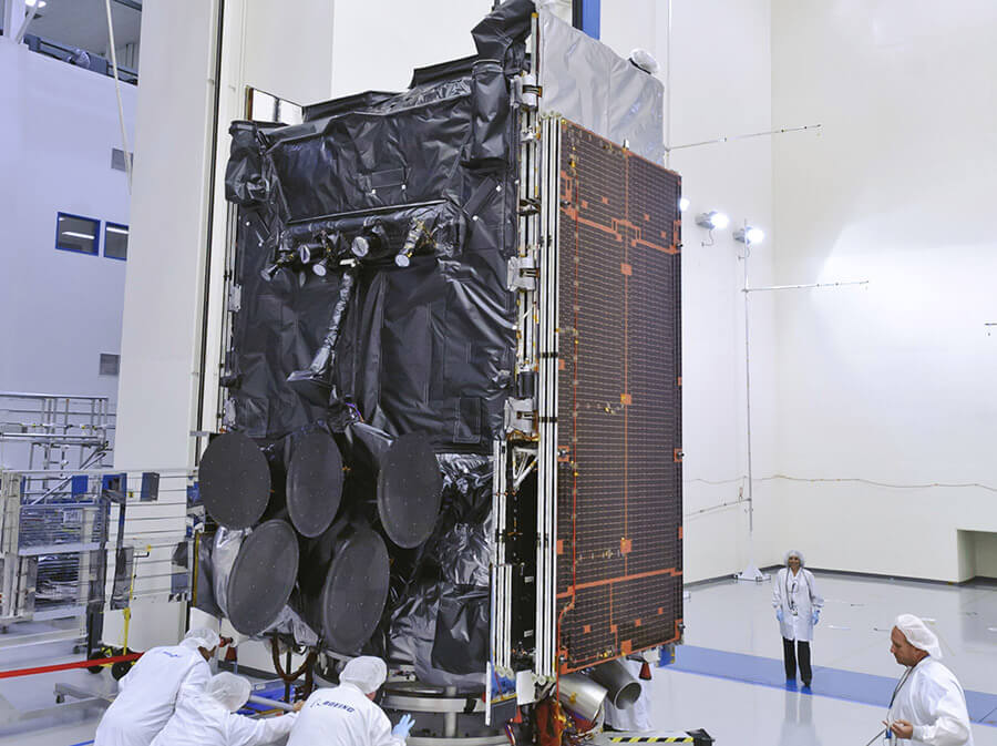El Pentágono aporta a la Alianza Atlántica su flota de cuatro grandes satélites de comunicaciones WGS, y ya tiene en marcha una nueva generación que comenzará a desplegar en el presente año - PHOTO/Boeing 