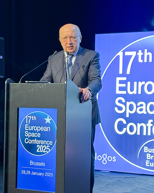 El comisario europeo ha resaltado que quien controla el espacio controla el futuro y que hay que defender la presencia de Europa en el cosmos frente a cualquier agresor - PHOTO/AndriusKubilius X