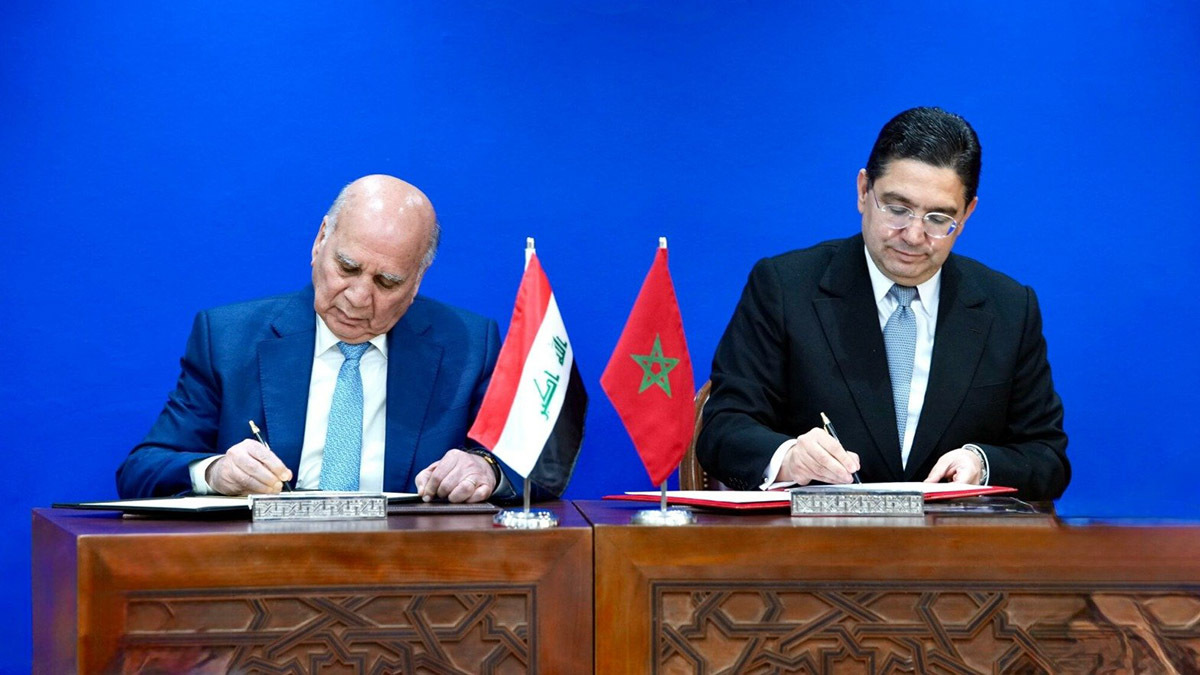 <p>Nasser Bourita y su homólogo iraquí firmaron un memorando de entendimiento sobre la exención recíproca de visados para los titulares de pasaportes diplomáticos - PHOTO/ @MarocDiplomatie</p>