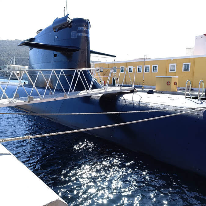 La estructura de ceros especiales del S-81 está construida con cinco secciones que albergan la zona de habitabilidad, la cámara de torpedos, la de motores, la de mando y control... PHOTO/JPons
