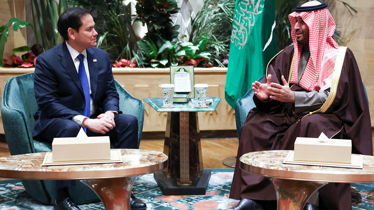 El secretario de Estado de Estados Unidos, Marco Rubio, se reúne con el príncipe heredero de Arabia Saudita, Mohammed bin Salman, en Riad - REUTERS/ EVELYN HOCKSTEIN